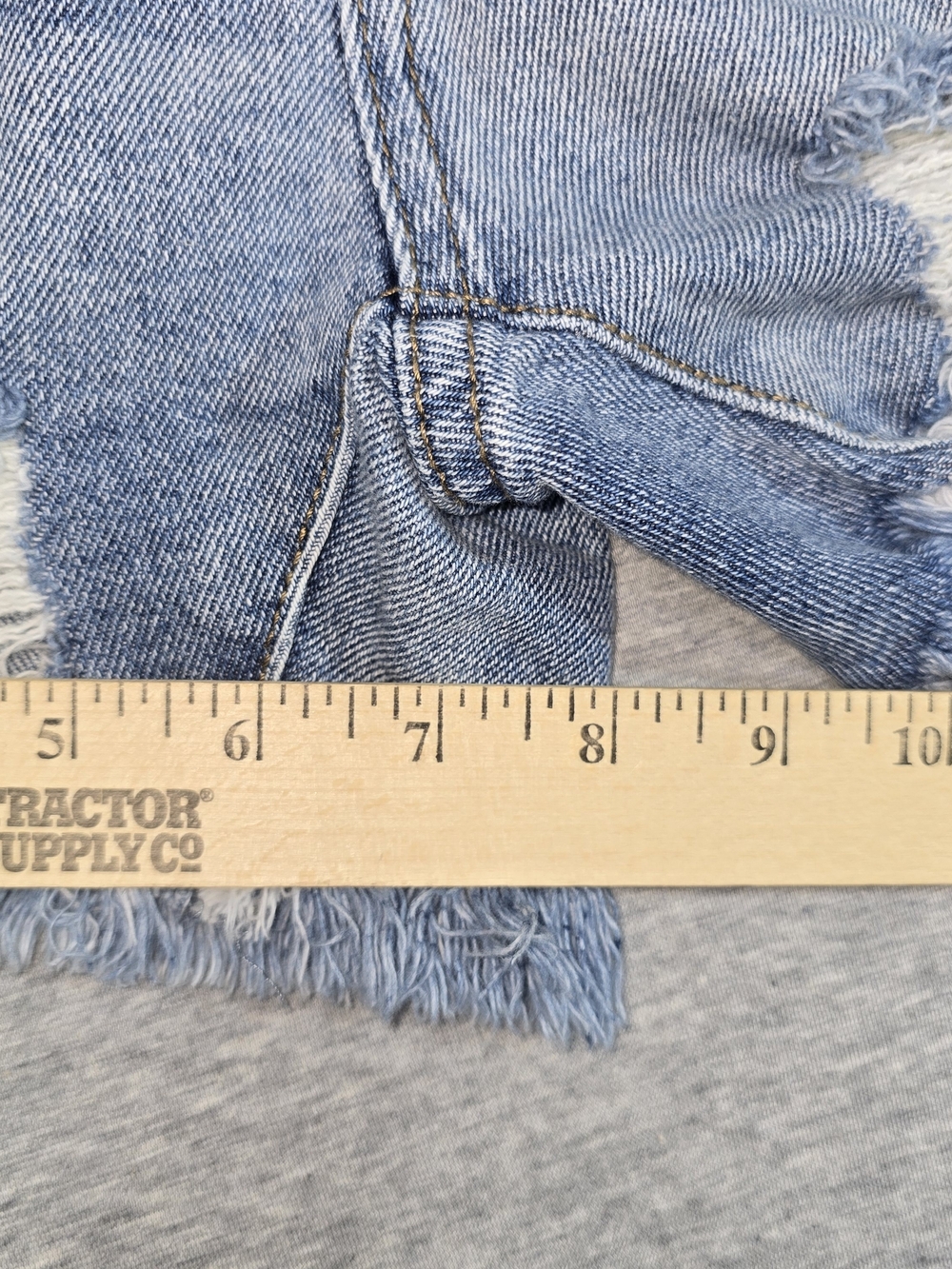 Women's‎ Mudd Flex stretch High Rise Distressed Shorty Shorts Size 0 Light Blue - Picture 9 of 11